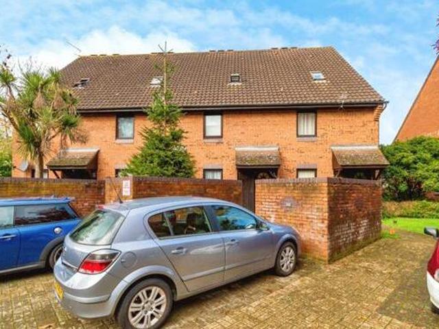 House for sale in Chilworth Old Village, Test Valley