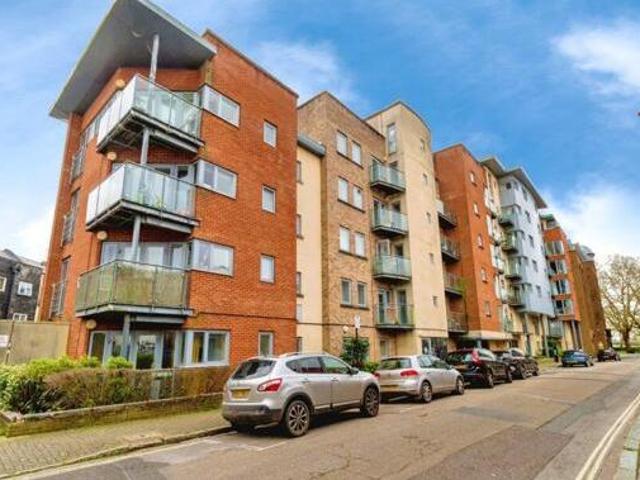 House for sale in Barton Stacey, Hampshire