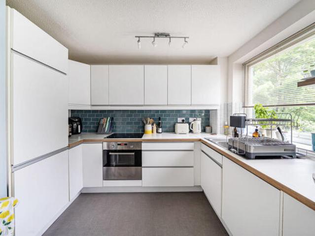 Flat for sale in The Slade, Oxfordshire