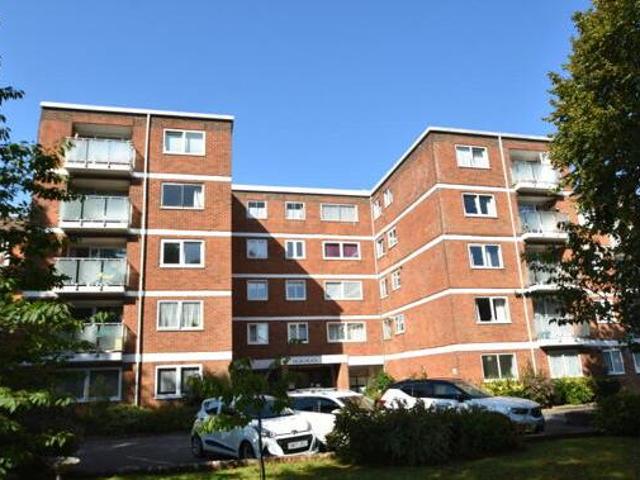 House for sale in Hampshire