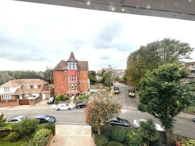 House for sale in Hampshire