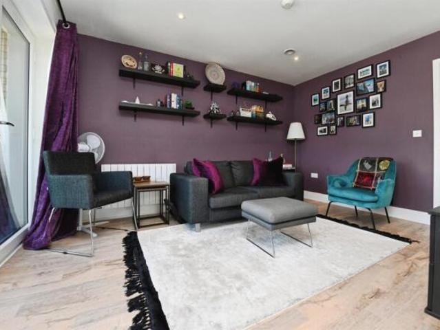 Flat for sale in Chelmer Village, Chelmsford