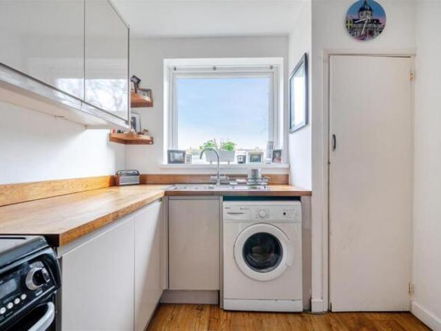 Flat for sale in Worthing, West Sussex