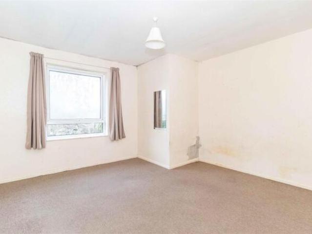 Flat for sale in Worthing, West Sussex