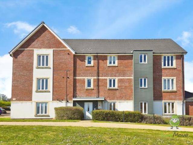 Flat for sale in Priest Down, Hampshire