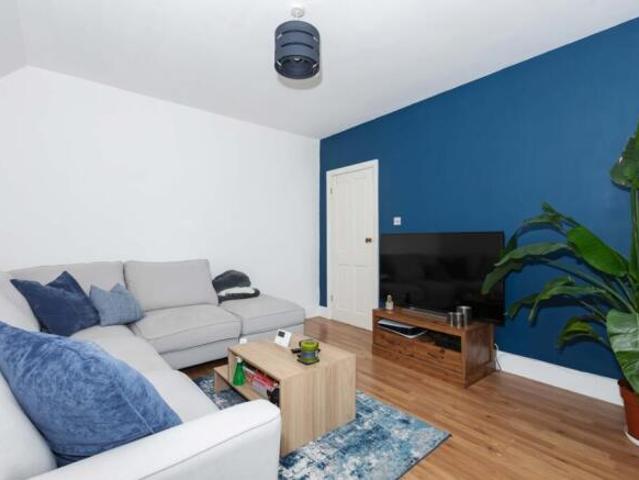 Flat for sale in Maldon