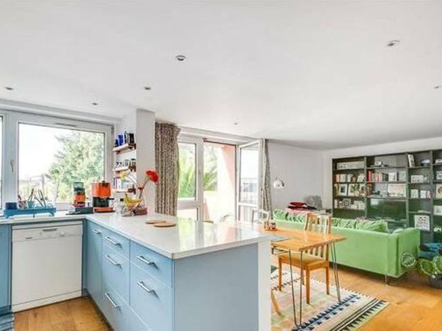 House for rent in Lyons, Greater London