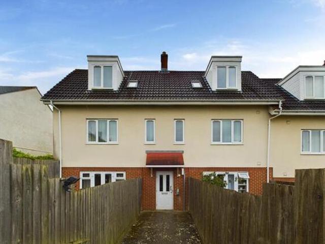 House for sale in Feckenham, City Of Bristol