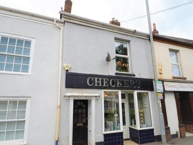 House for sale in St Thomas, Exeter