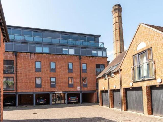 Flat for sale