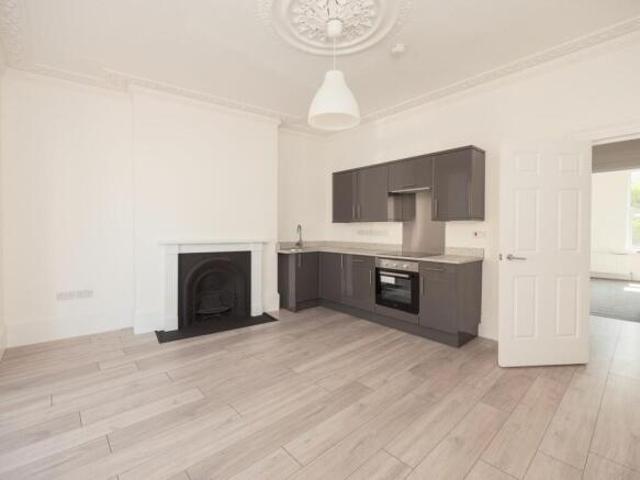 Flat for sale in Feckenham, City Of Bristol