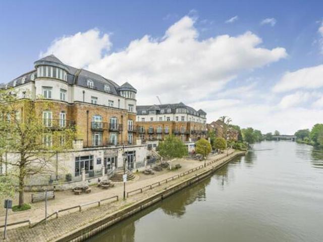 House for sale in Staines, Surrey