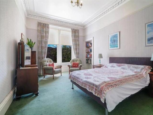 Flat for sale in Mount Florida, Scotland