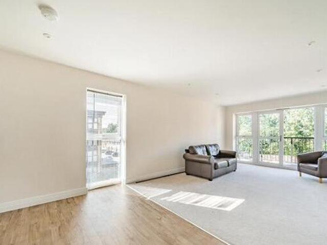 House for sale in Pin Green Industrial Area, Shephall