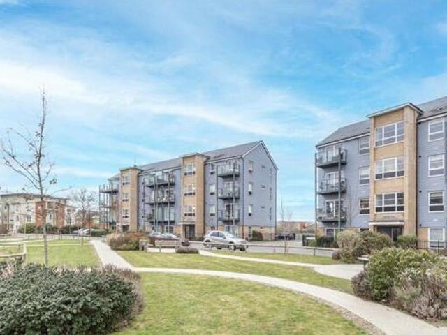 House for sale in Row Town, Surrey