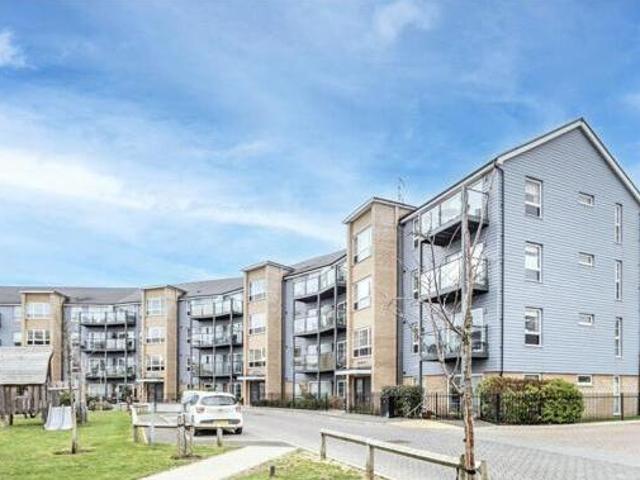 House for sale in Row Town, Surrey