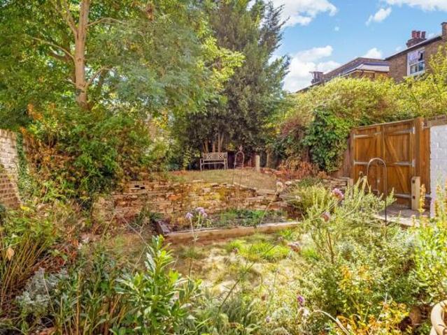 Flat for sale in Sydenham, Greater London