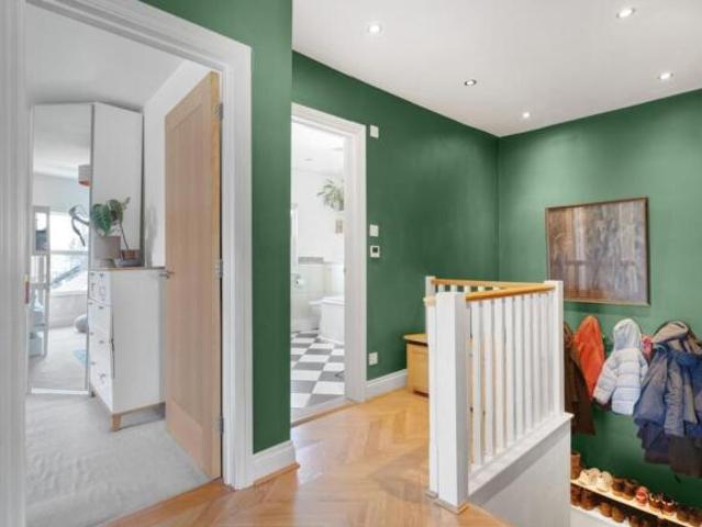 Flat for sale in Sydenham, Greater London
