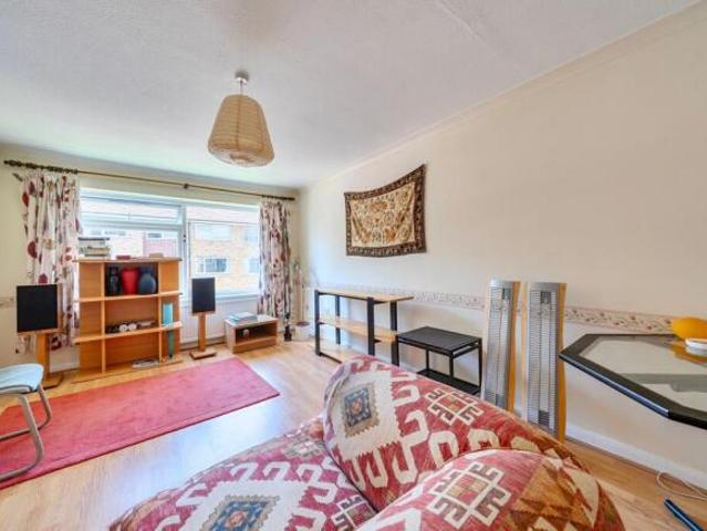 Flat for sale in Priest Down, Hampshire