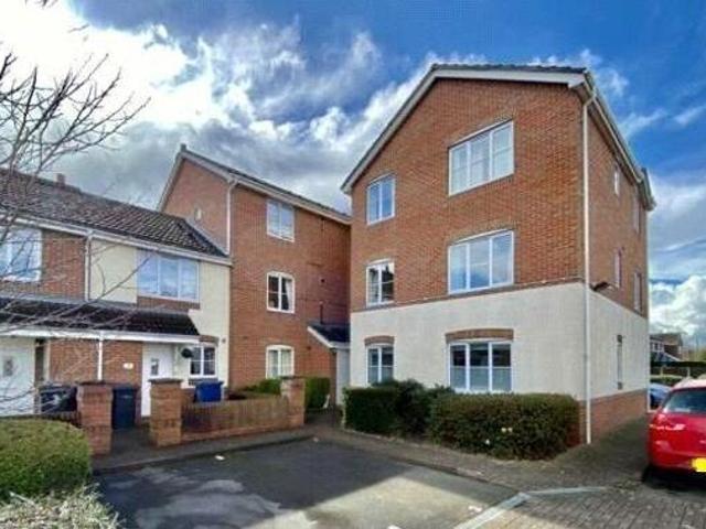 House for sale in Leyfields, Kettlebrook