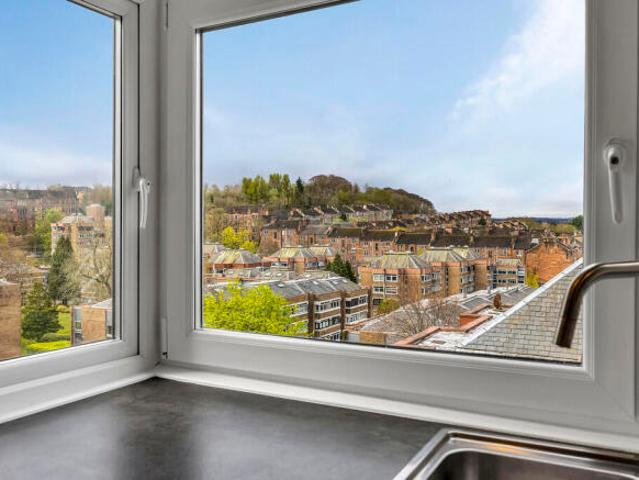 Flat for sale in Dirleton, Scotland
