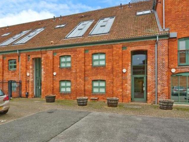 House for sale in Firepool, Rumwell