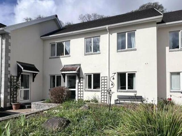 House for sale in Weir Quay, Devon