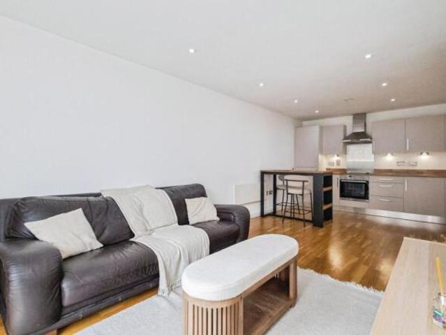 Flat for sale in Manchester, Greater Manchester