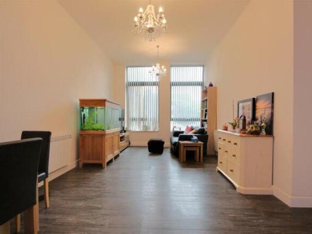 Flat for sale in Worthing, West Sussex