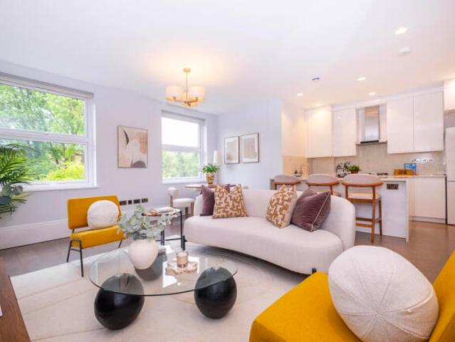 Flat for sale in Isle Of Man