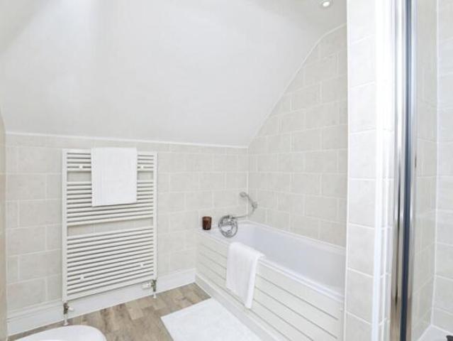 Flat for sale in Bourne Vale, Kent