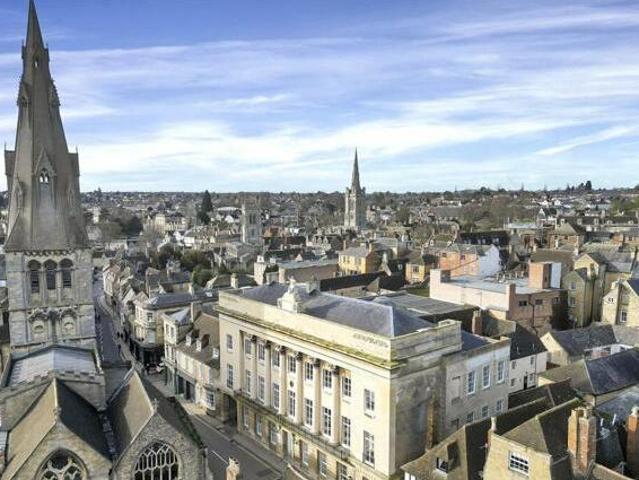House for sale in Hampton Green, Cambridgeshire