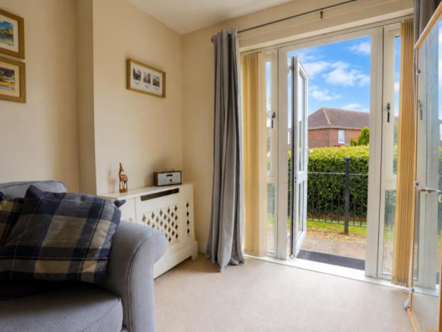 Flat for sale in Feckenham, City Of Bristol