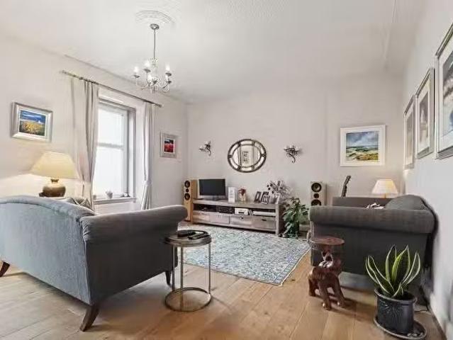 House for sale in Linlithgow Bridge