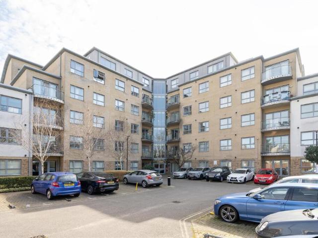 Flat for sale in Walthamstow, Isle Of Man