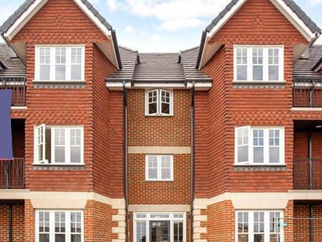 House for sale in Brook Street, Bourne Vale