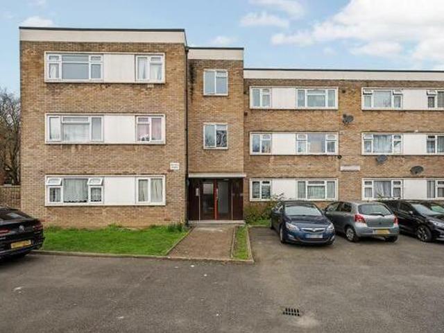 House for sale in Greater London