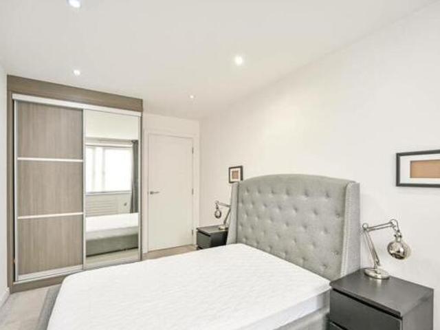 House for sale in Twickenham, Greater London