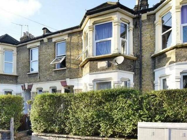 House for rent in Lyons, Greater London