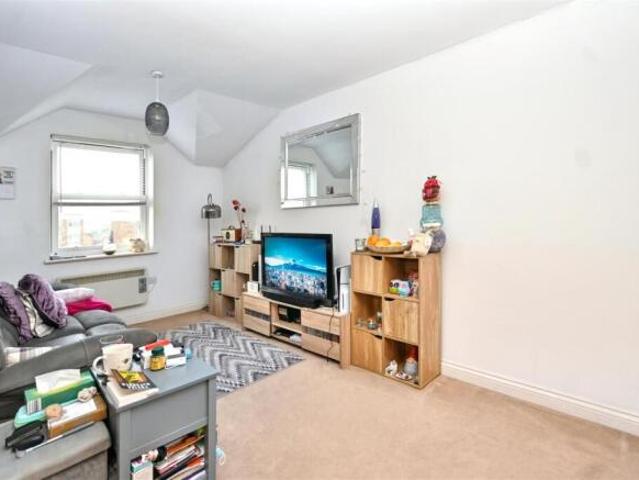 Flat for sale in Bridgemere, Eastbourne