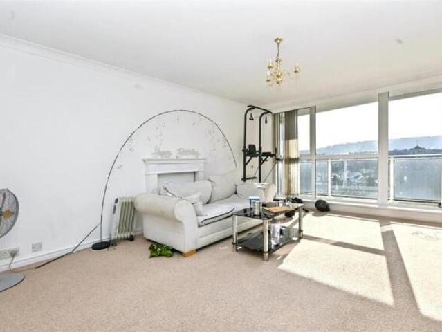 Flat for sale in Upperton, Eastbourne