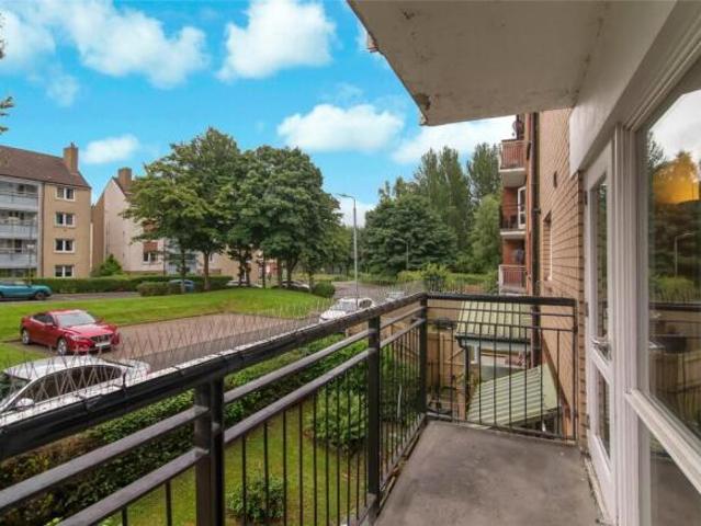 Flat for sale in Cadder, Glasgow