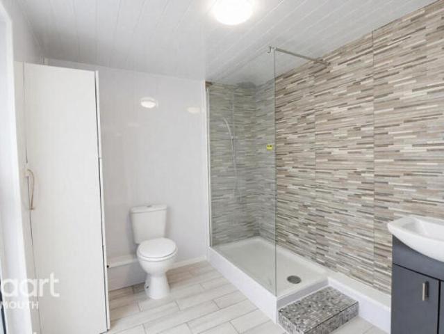 Flat for sale in Stonehouse, Plymouth