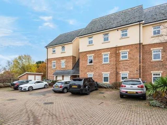 House for sale in Surrey