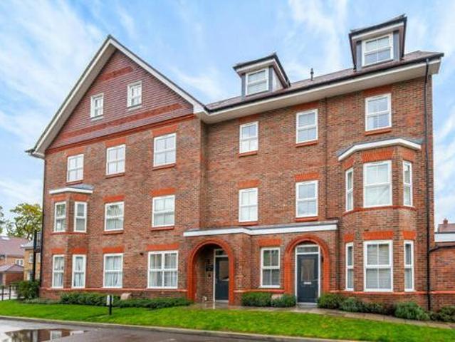 House for sale in Surrey
