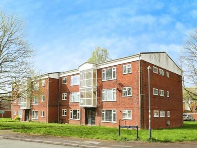 House for sale in Woodloes Park, Warwick