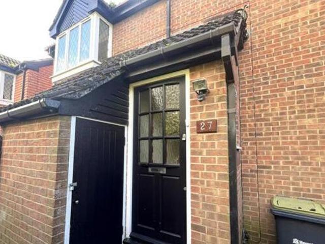 House for sale in Spring Vale, Hampshire
