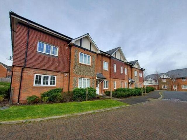 House for sale in Spring Vale, Hampshire