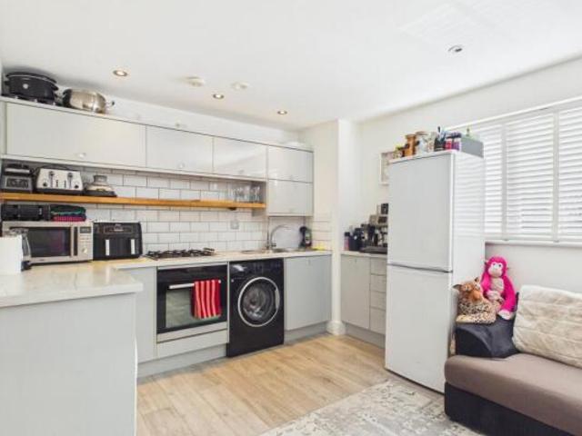 Flat for sale in Farlington, City Of Portsmouth