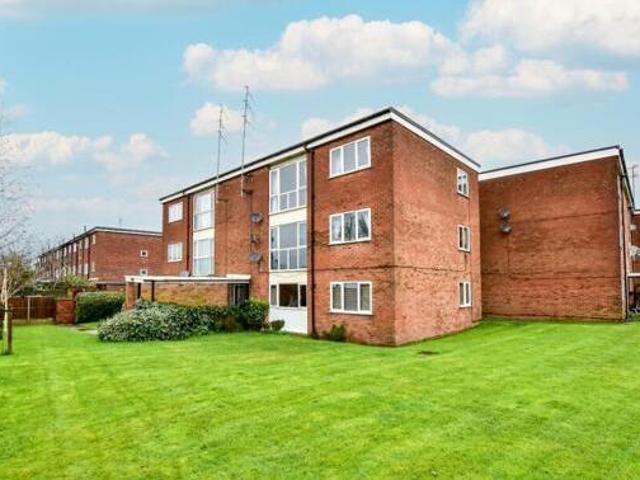 House for sale in North Watford, Hertfordshire